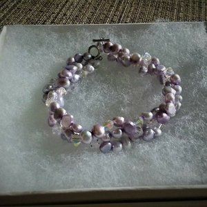 Lavender pearls & Swarovski Crystals Bracelet